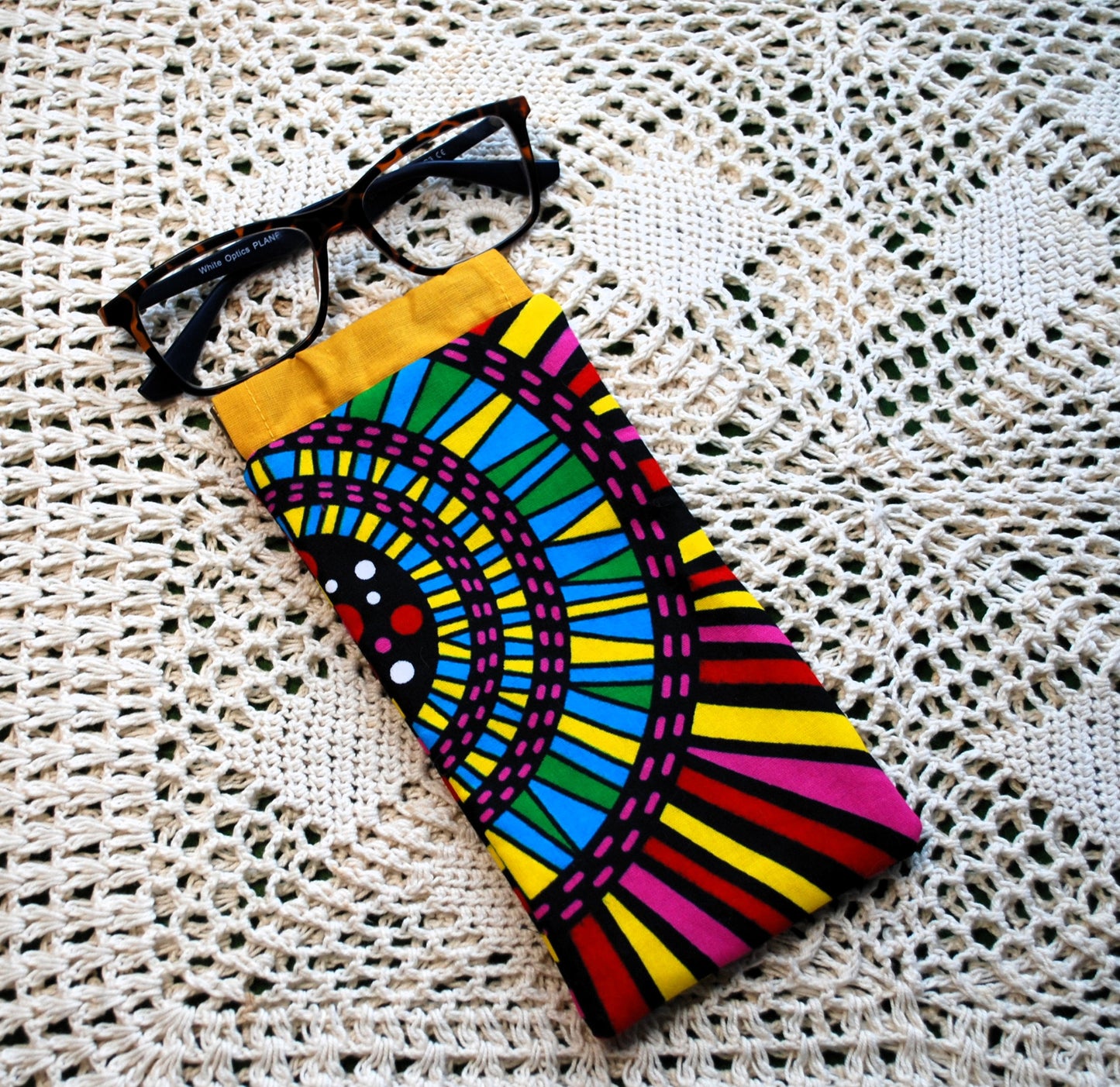 Flexi Frame Fabric Glasses Case – Vibrant African Print