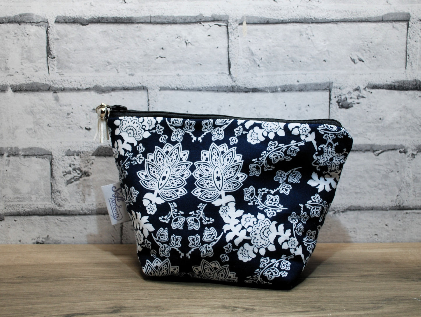Floral print fabric medium zipper pouch makeup bag