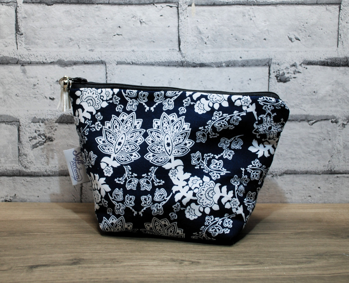 Floral print fabric medium zipper pouch makeup bag