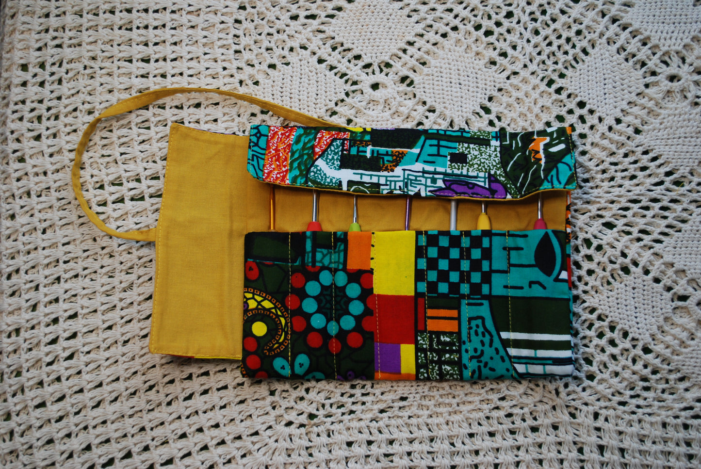 Crochet Hook Roll with notion pouch