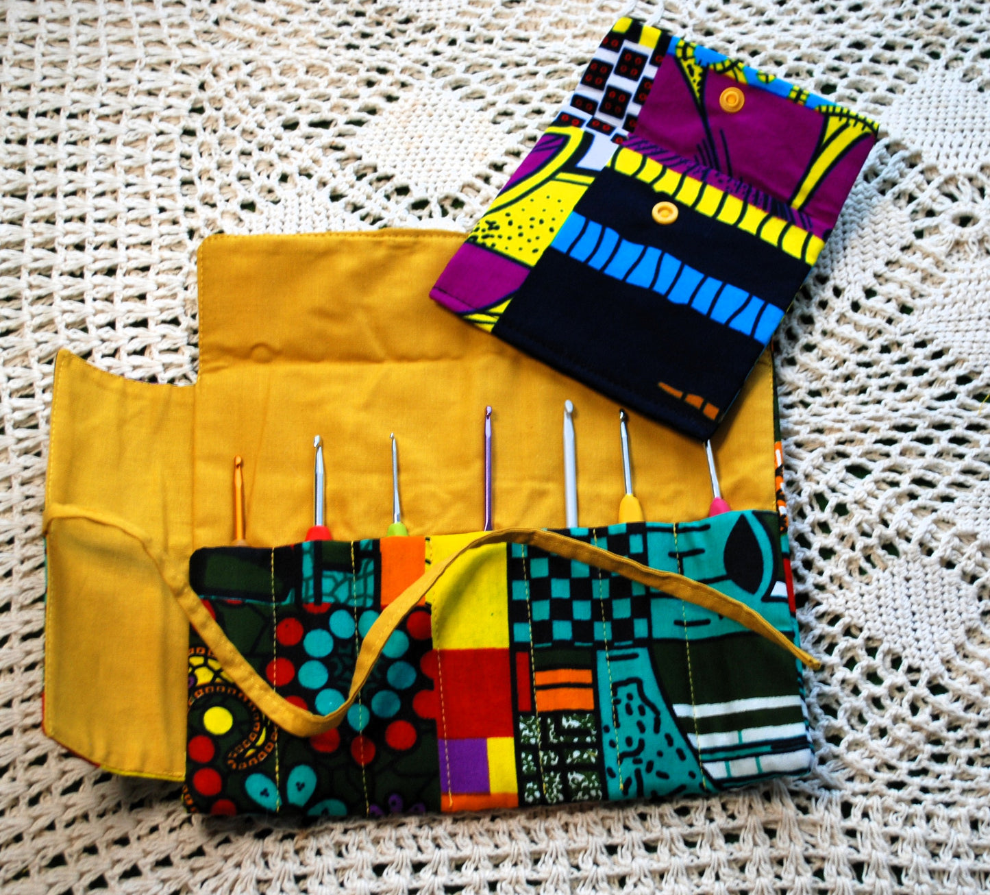 Crochet Hook Roll with notion pouch