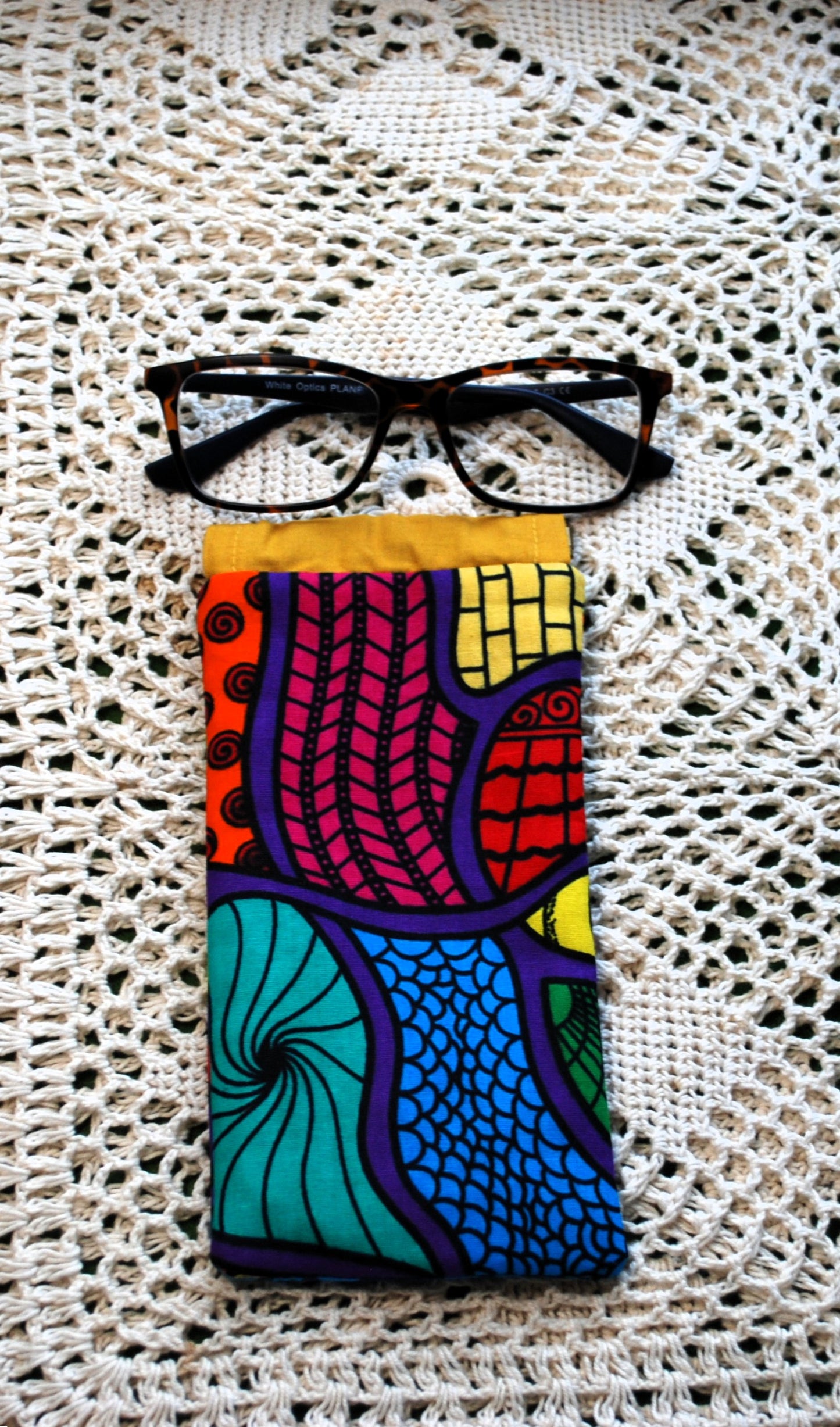 Flexi Frame Fabric Glasses Case – Vibrant African Print