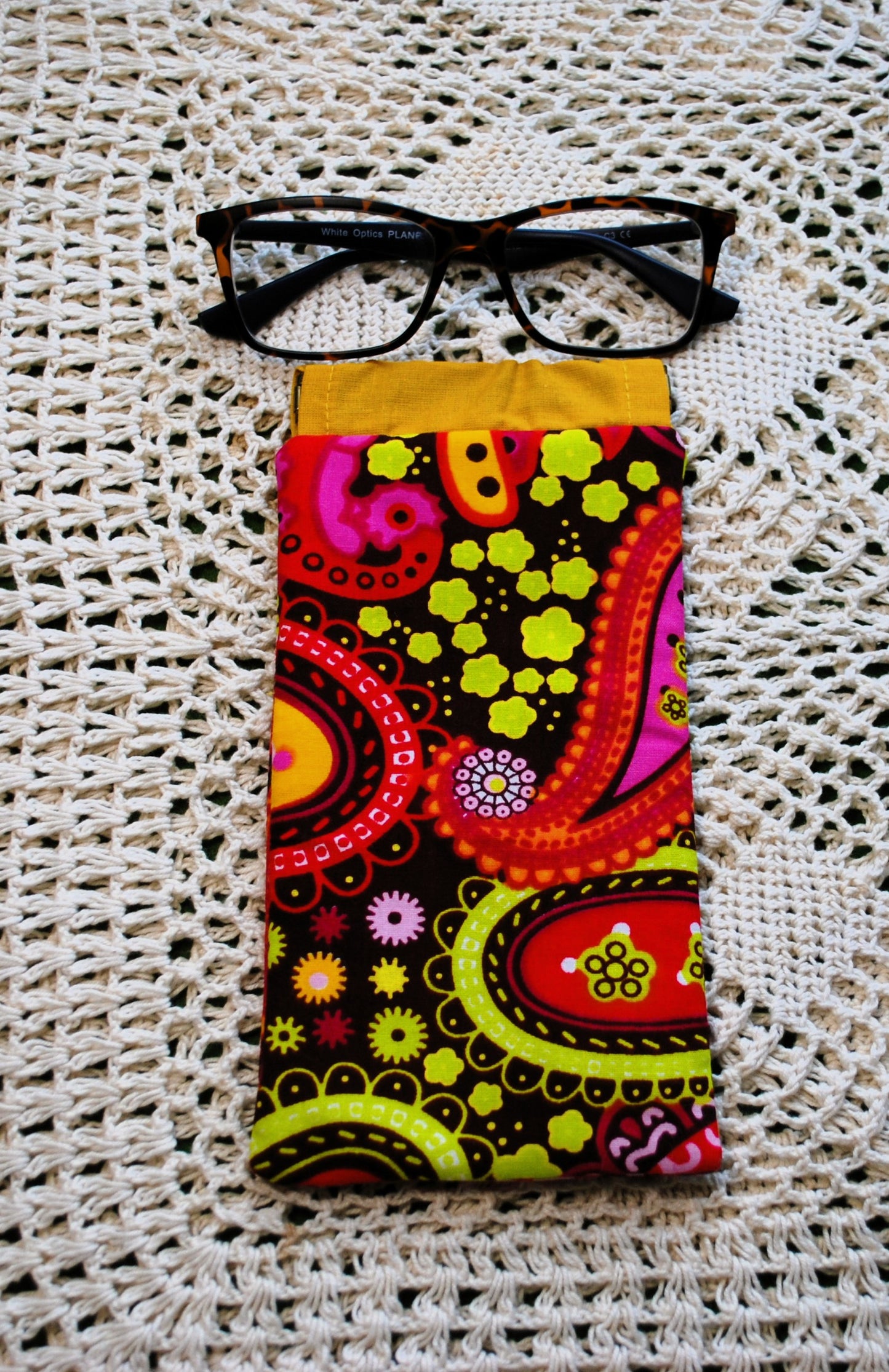 Flexi Frame Fabric Glasses Case – Vibrant African Print