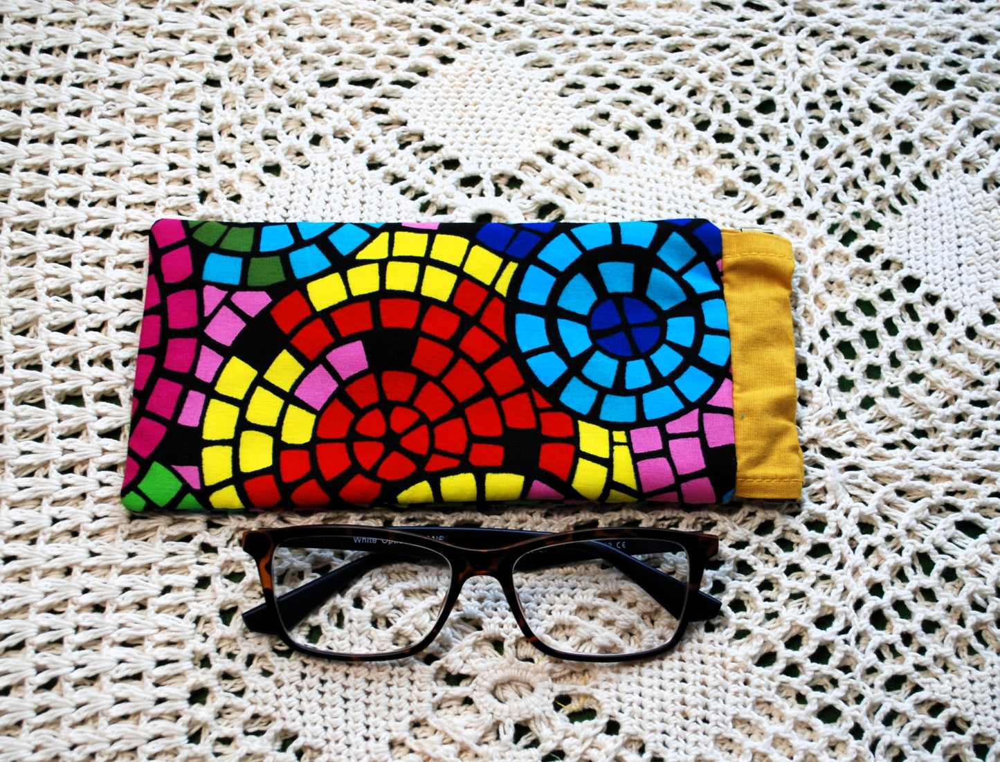 Flexi Frame Fabric Glasses Case – Vibrant African Print