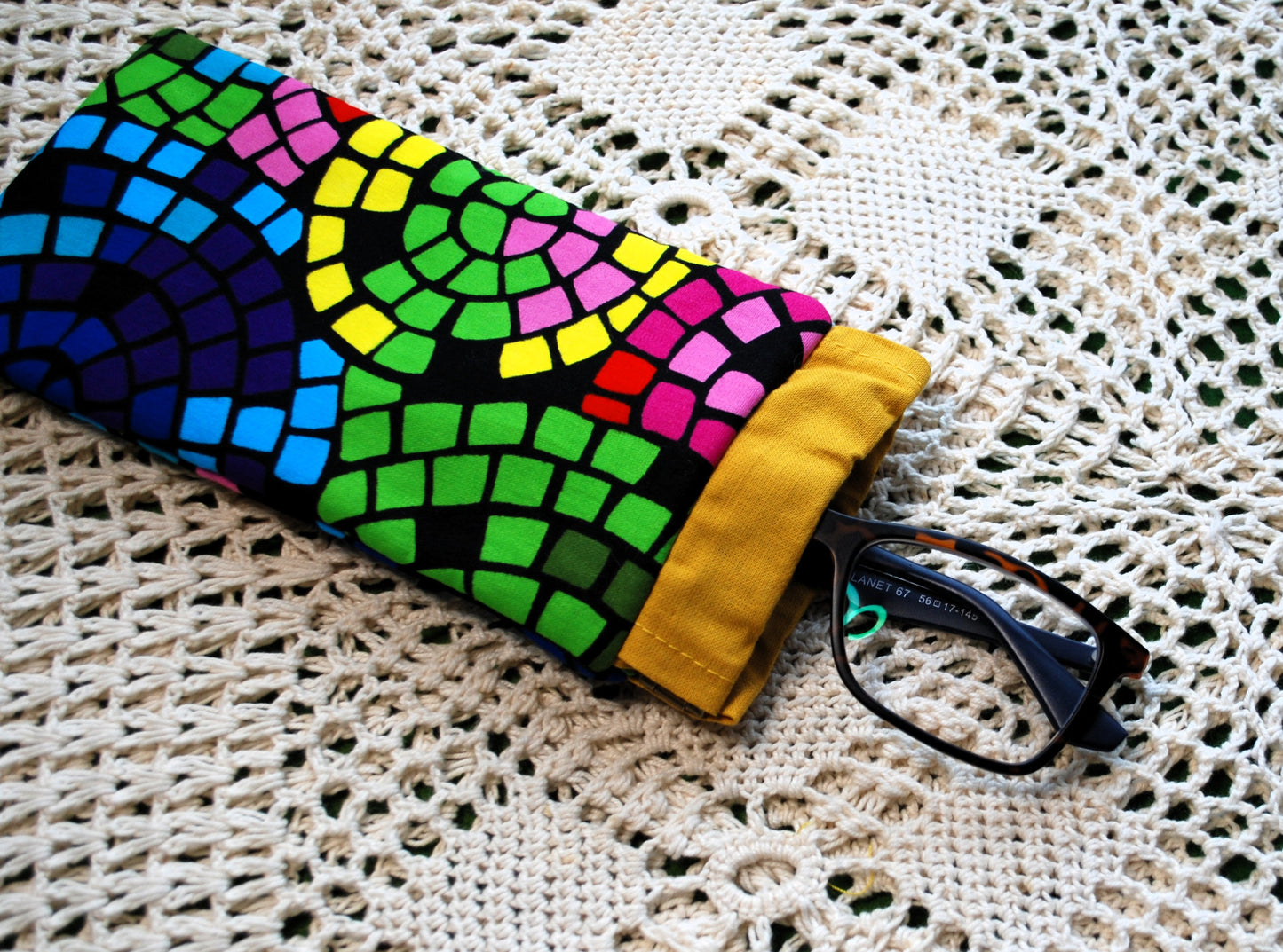 Flexi Frame Fabric Glasses Case – Vibrant African Print