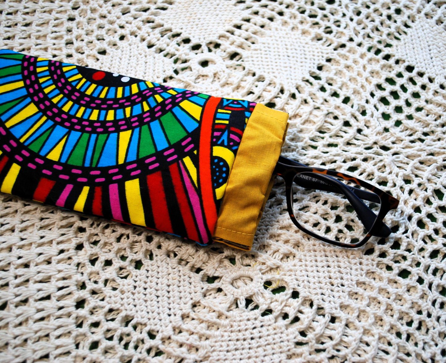 Flexi Frame Fabric Glasses Case – Vibrant African Print