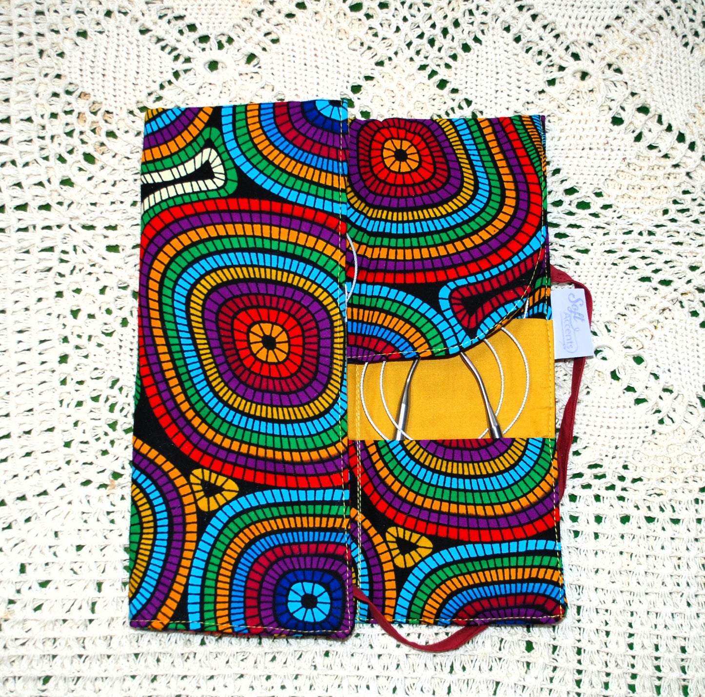 Circular Needle Case with 9 pockets