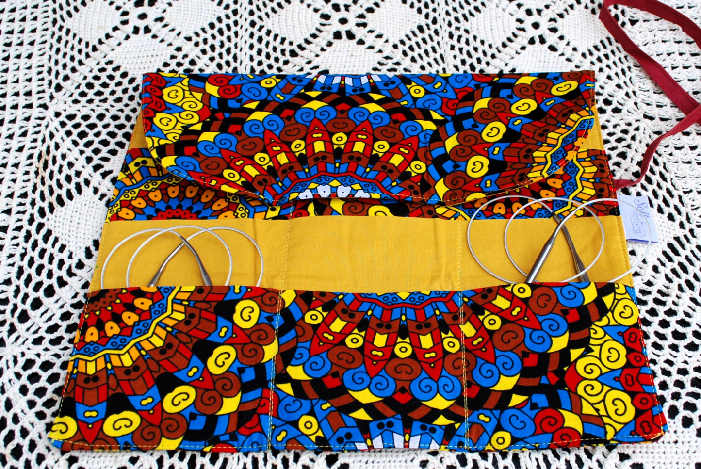 Circular Needle Case with 9 pockets